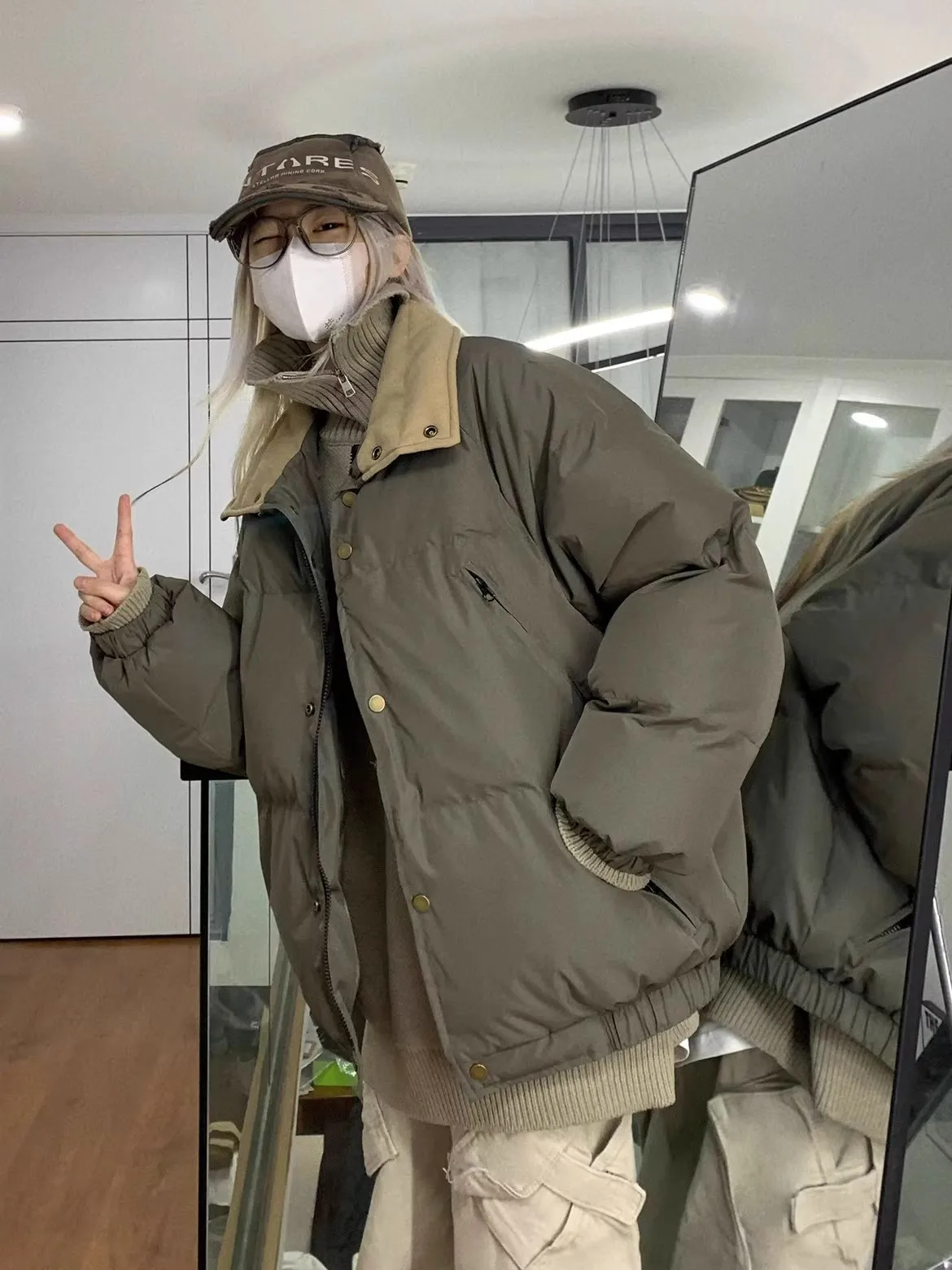 

Street Style Thickened Short Cotton Jacket Men's Loose Fit Stand Collar Coat Trendy Vintage Design Winter Outerwear