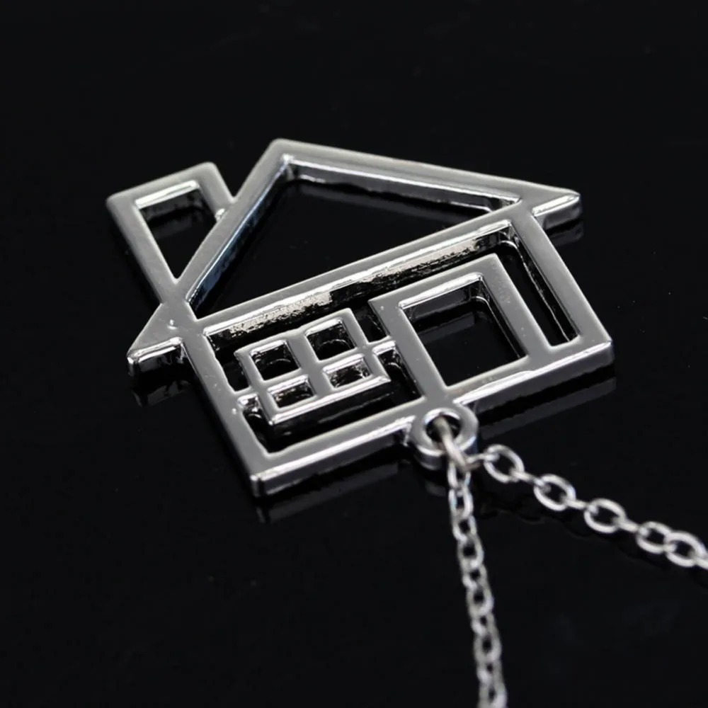 New Creative Fashion Neighborhood Rock Music Pendant Hollow Out House Logo Pendant Necklace Street Niche Party Gift Accessories