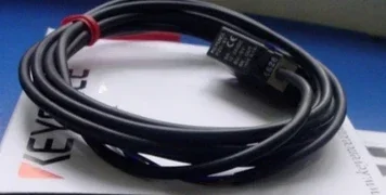 2Pcs New Keyence Photoelectric Switch PZ2-41 PZ2-42 PZ2-61 PZ2-62 PZ2-41P PZ2-42P PZ2-61P PZ2-62P