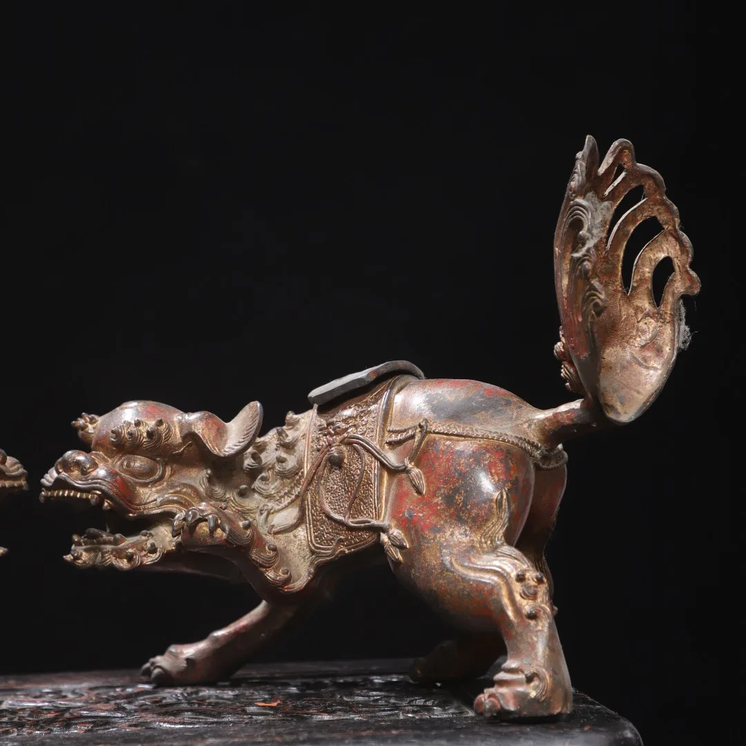 Old Bronze Gilded Cinnabar Mud gold Lion statue mythical beast a pair copywriting Study Amass wealth Ornaments Town house