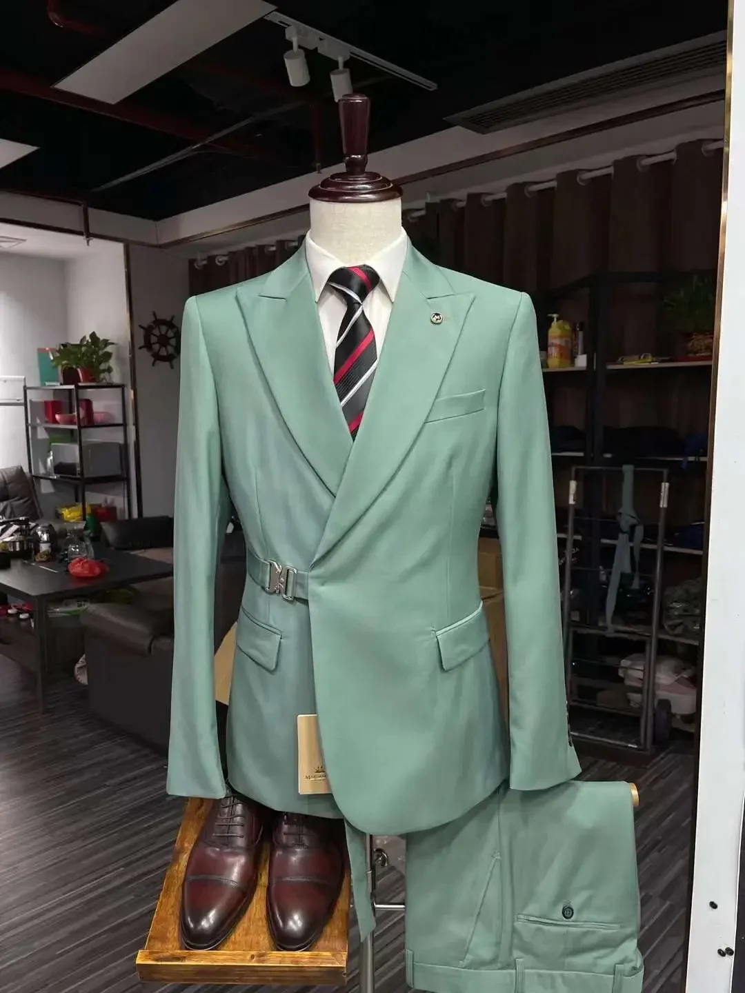 

Light Green Suits For Men Double Breasted Wedding Party 2 Pieces Jacket+Pants Tuxedo Bridegroom Costume Homme Blazer Sets