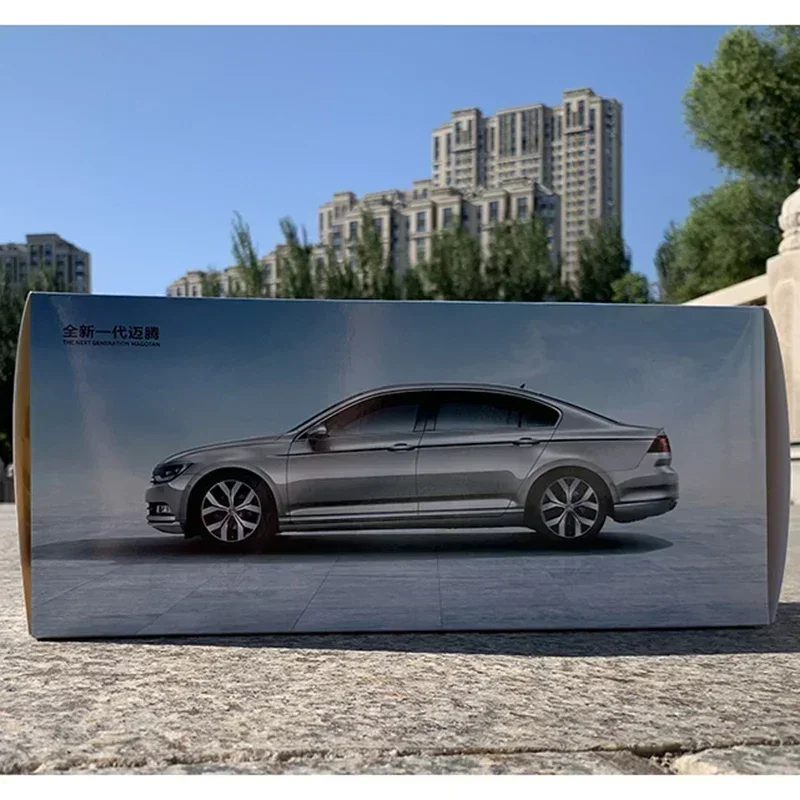 

1:18 FAW Magotan B8 Diecast Alloy Model Car Toys Boys Birthday Xmas Gifts Collection Hobby Vehicle