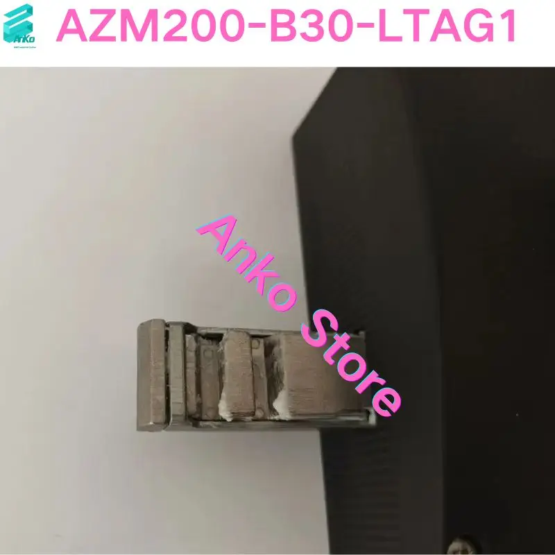 Brand-new  Safety interlock switch AZM200-B30-LTAG1 image 5