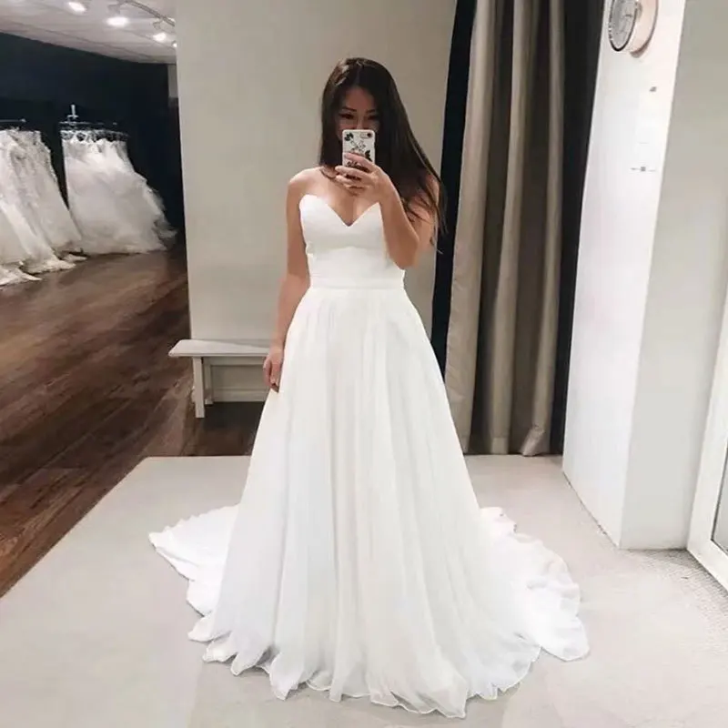 

Sweetheart Elegant Wedding Dresses Sleeveless Rhinestone Backless lace up Bridal Gown