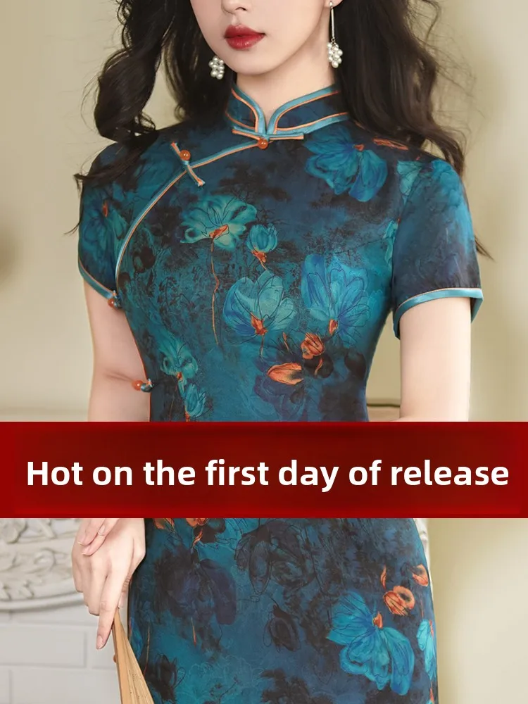 

Ele anghai Sle Revisited Retro Chinese Faion Daily Wear ort Sve Low Slit Floral Patterned New Arrival