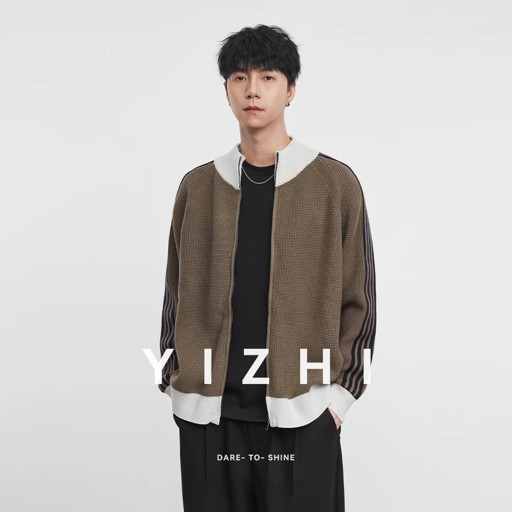 

Fashion Men's Knitted Stand Collar Contrast Color Sweater 2025 Autumn Winter New Heavy Retro Long Sleeve Top Men Knitted Sweater