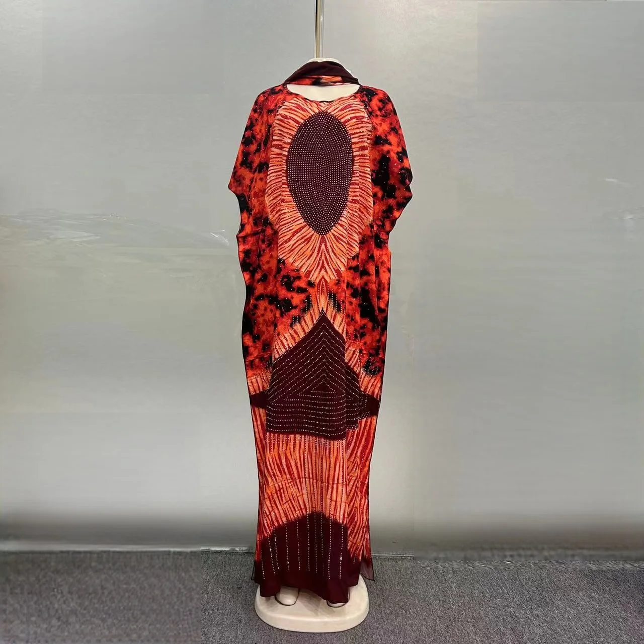 2025 Новое модное свободное повседневное летнее дышащее женское хлопковое платье с африканским принтом на Ближнем Востоке