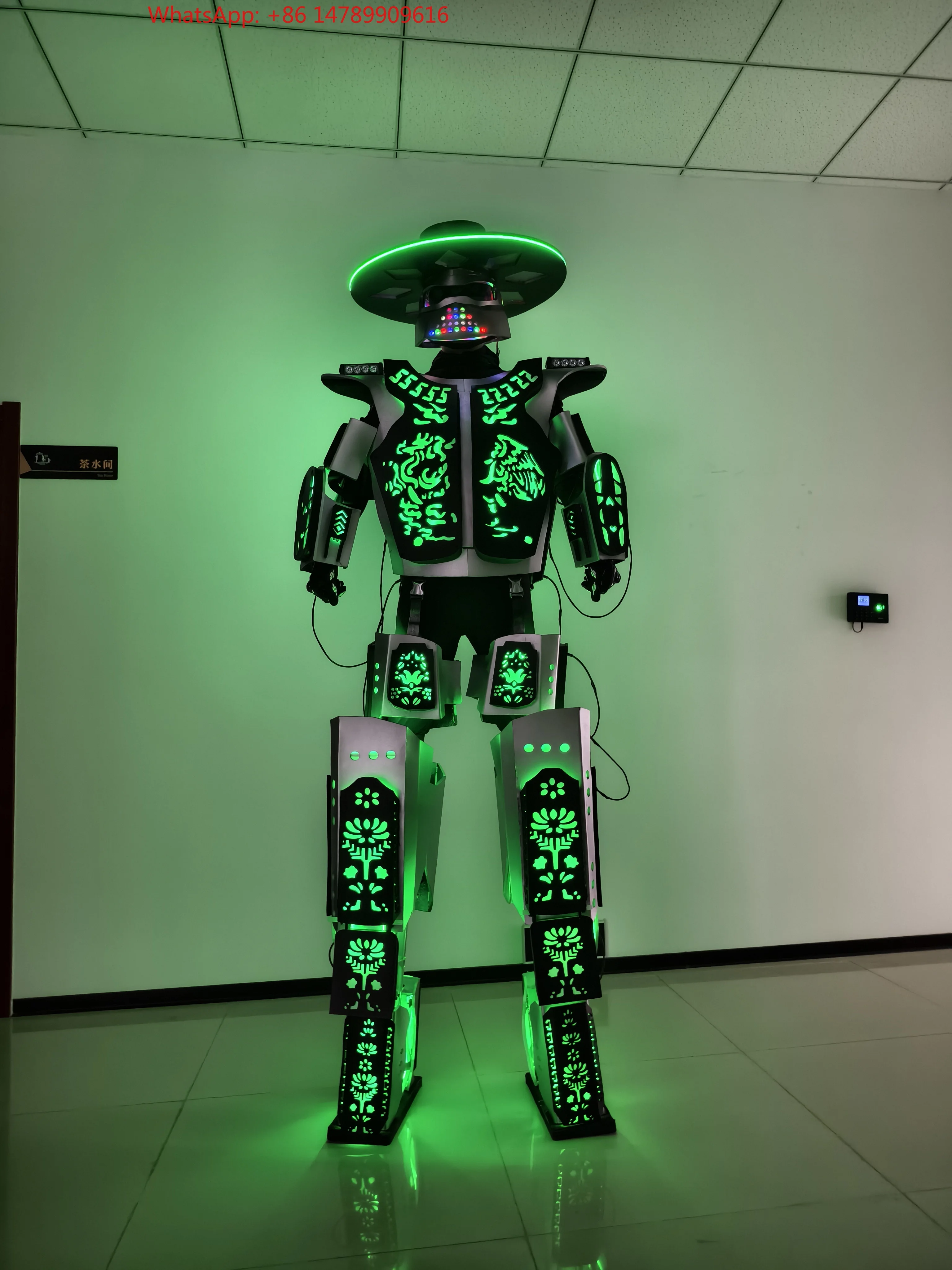 LED Luminous Robot CostumeCarnival Price Cosplay Robotic Suits Robot Large Size Realistic Business Promotion Trade Show Dancing