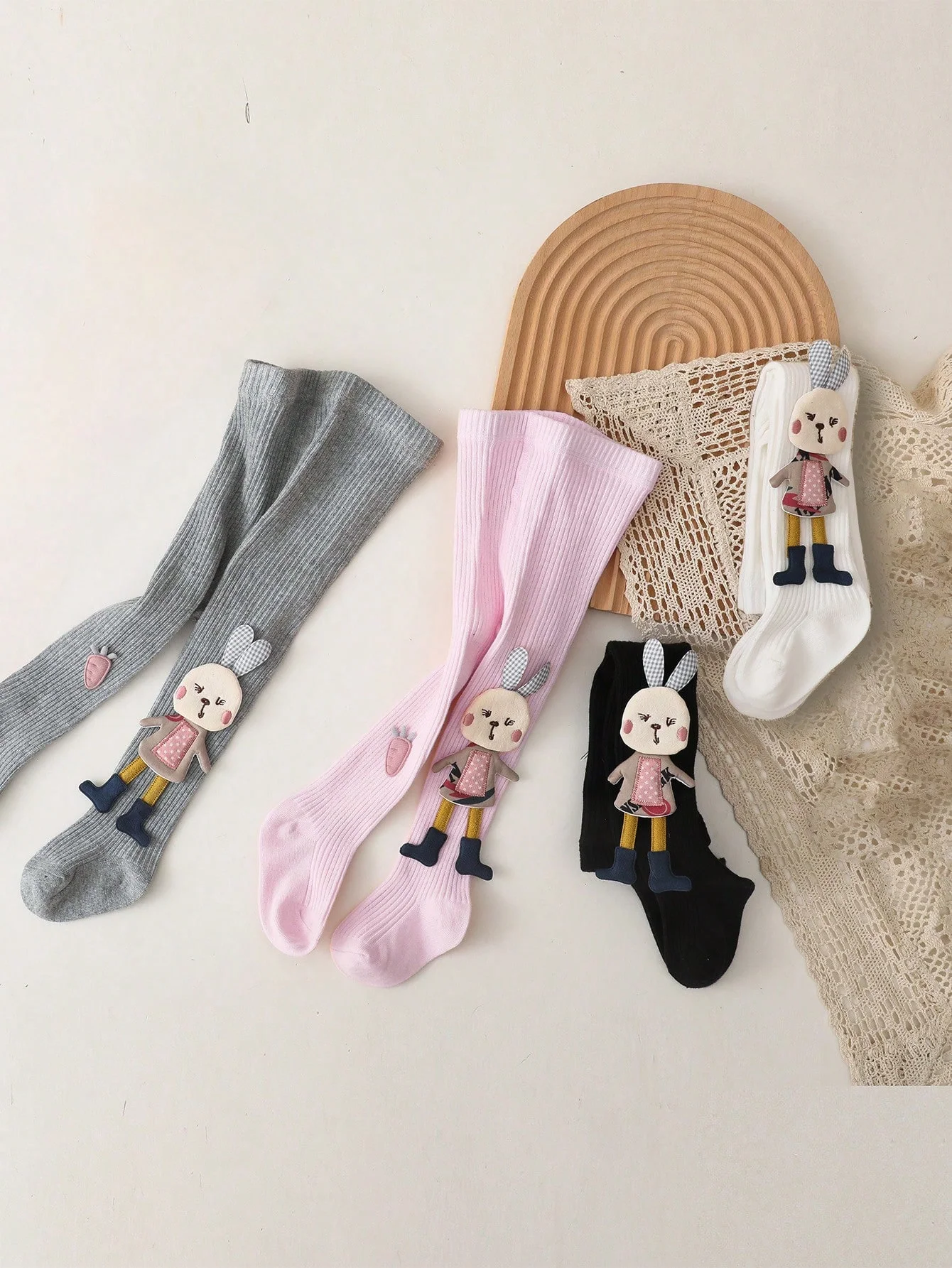 1 Pair of Babies Radish and Rabbit Decoration Tight Pantyhoses,Soft Non-Slip Leggings for Baby Girls Aged 0-36 Months Daily Wear