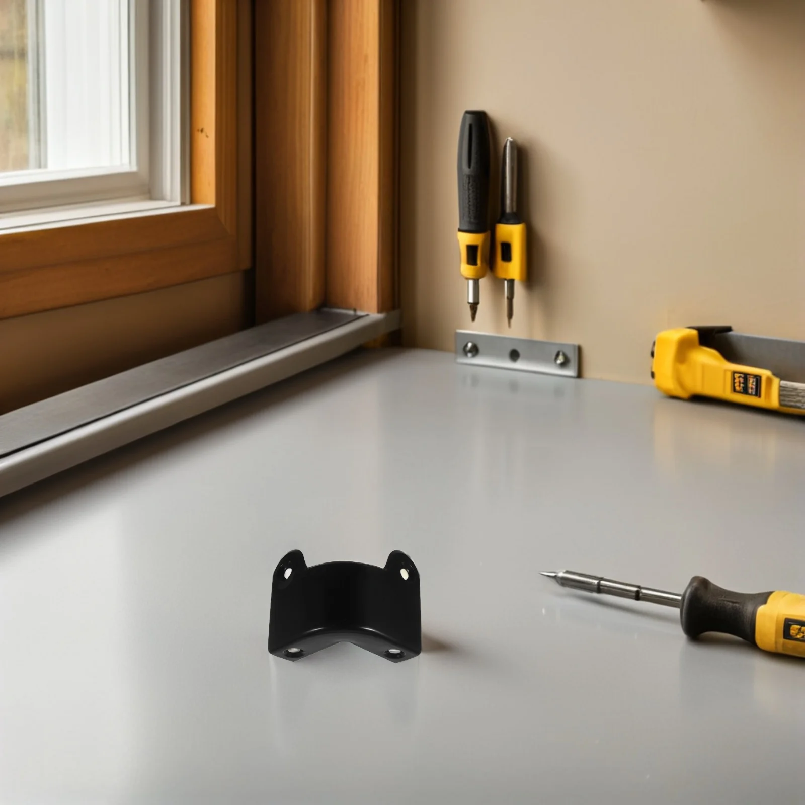 

8Pcs Speaker Corner Protector Set Wear-Resistant Plastic Cabinet Guards for Guitar Amplifier Safety Transport Performance