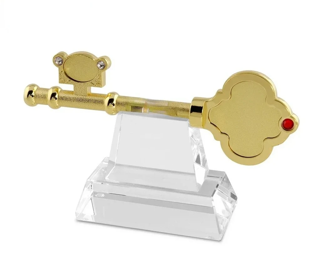 

Creative boutique gold key crystal trophy real estate geomantic omen opening, award presentation gifts handicrafts