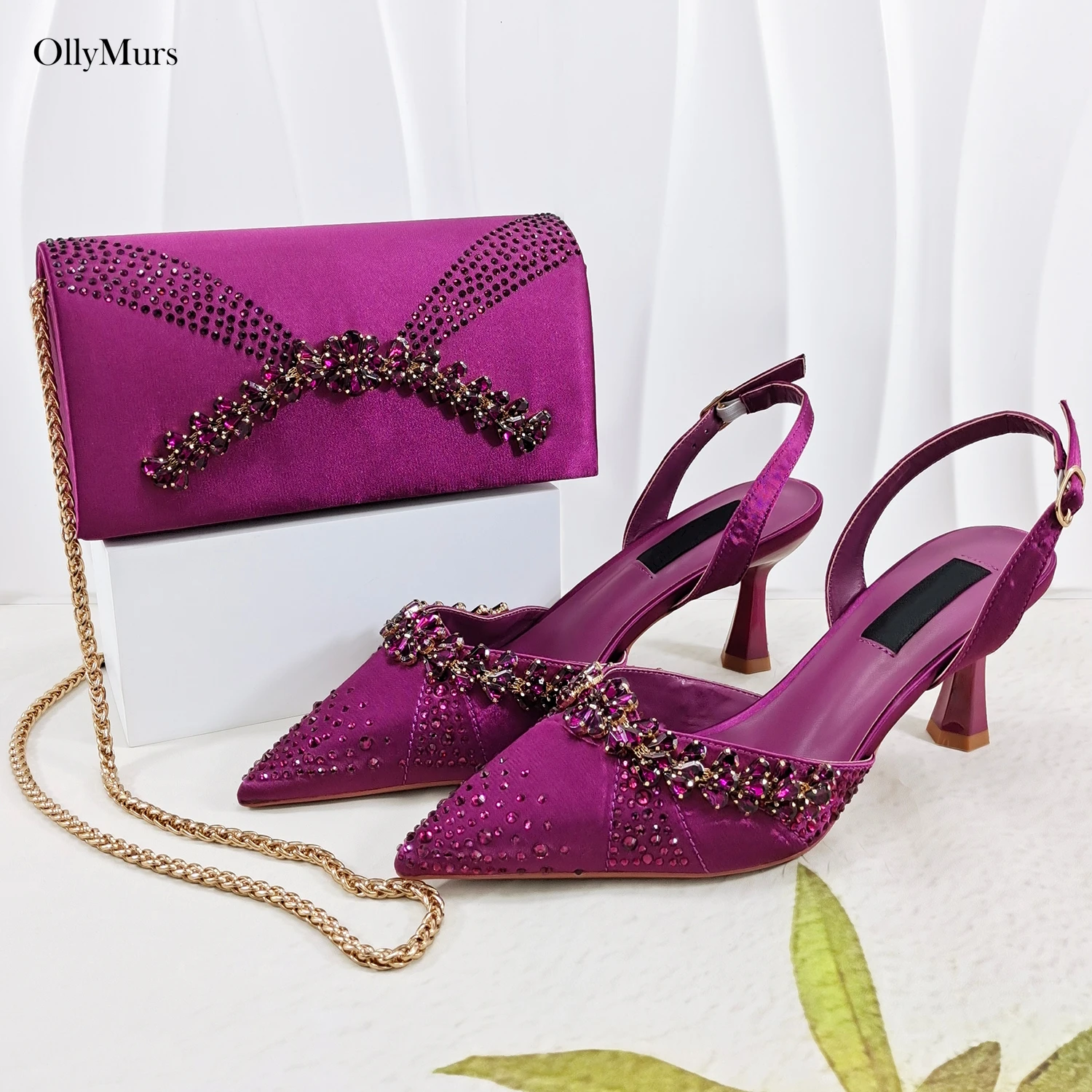 Sepatu Rhinestone Italia Terba - Women Bags And Shoes ulasan dan harga