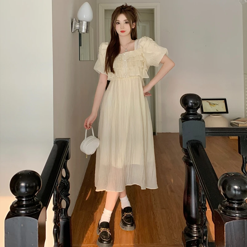 Summer New Large French Square Neck Pleated Cake Skirt Design Feels Slim and Slim, Mid length First Love Dress