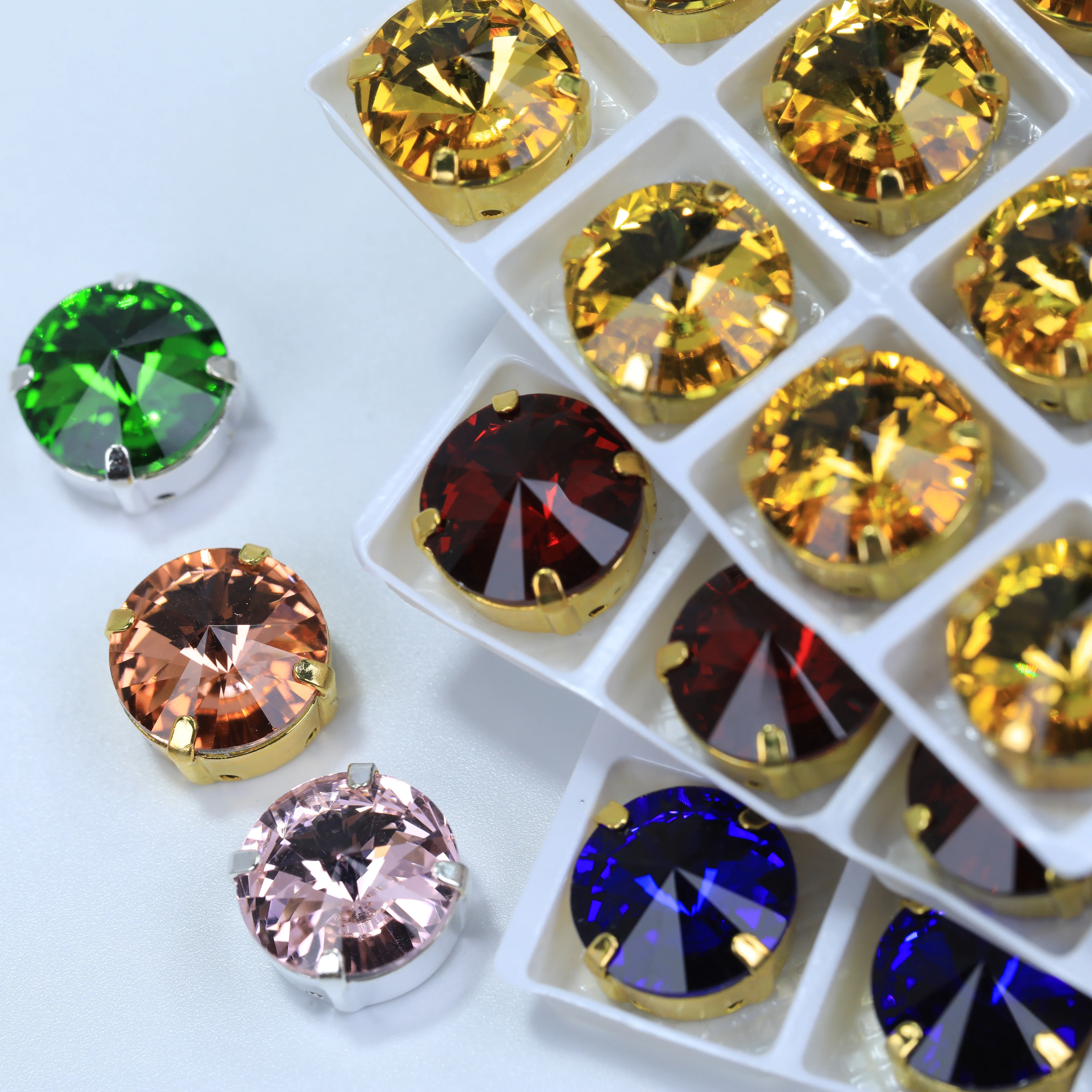 Hochwertige, satzförmige, aufnähbare Rivoli-Fancy-Stone, farbig beschichtetes Glas, Strass, Bling, DIY-Bastelzubehör, Handyhüllen-Deko, Haarschleifen, Kleidung – Detail 3