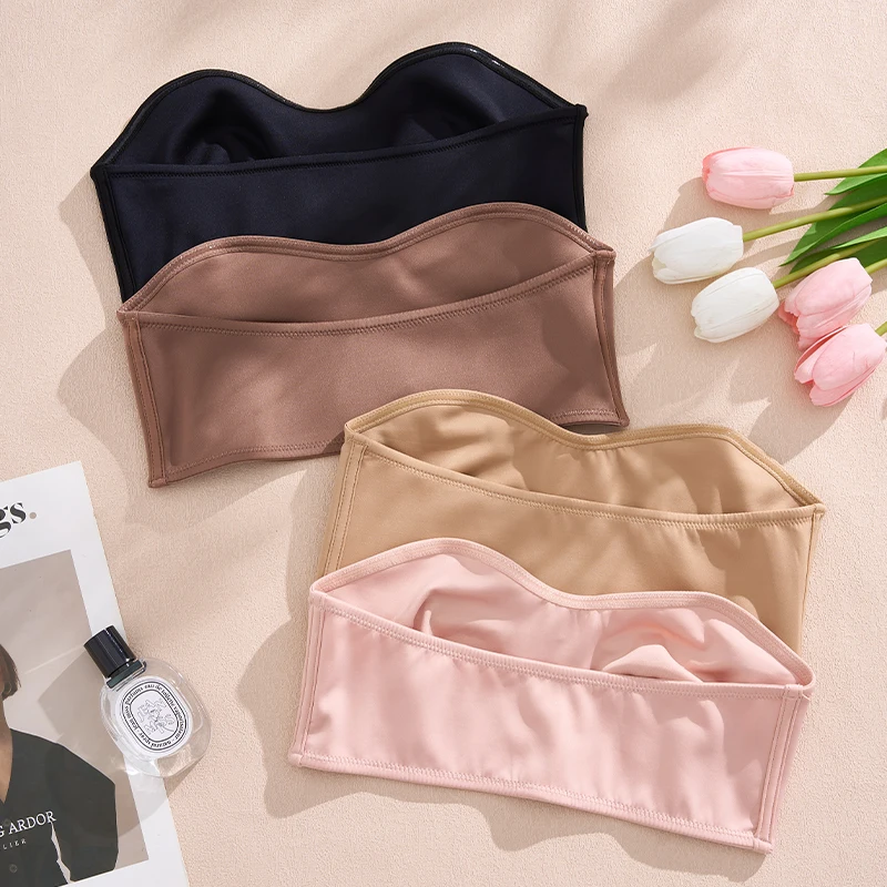 Žhavý výprodej Nový design Efektní protiskluzová boční jednodílná podprsenka Bralette s vyztužením z ledového hedvábí bezešvá podprsenka bez ramínek pro ženy - náhled 6