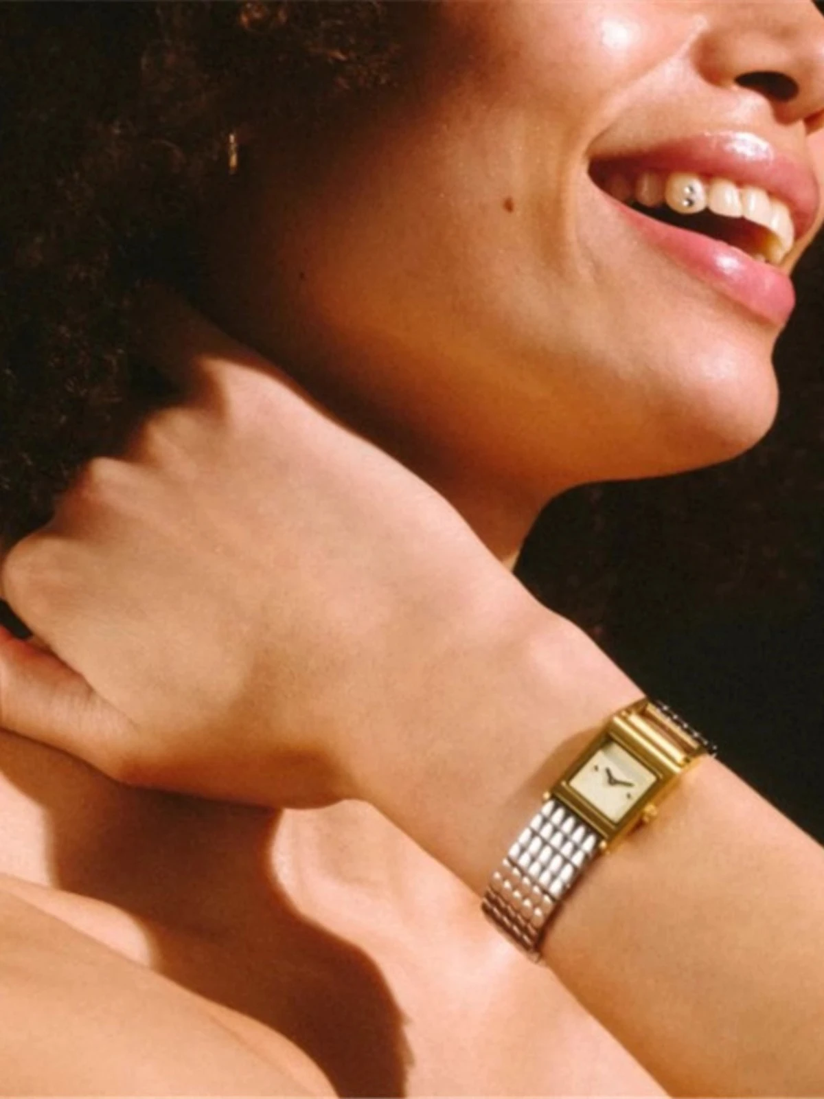 New watch square small dial retro simple fashion gift women's watch light luxury niche gift