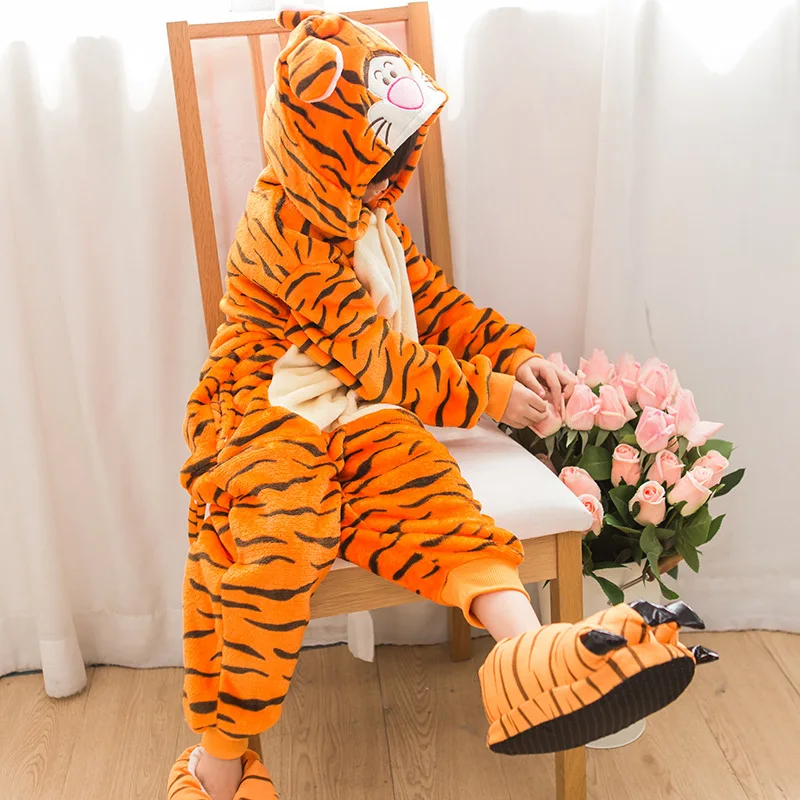 

Animal Anime Tiger Rompers For Kids Boy Girl Pajamas Onesie Flannel Kigurumi Family Women Sleeping Clothes Long Sleeve Costume