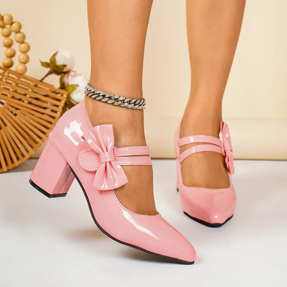 Damen-Spitzschuhe mit Blockabsatz für Partys, Modische Damen-Einriemen-Schuhe, Rutschfest, Verschleißfest, Büro-High-Heels, Größe 35-42 – Detail 4