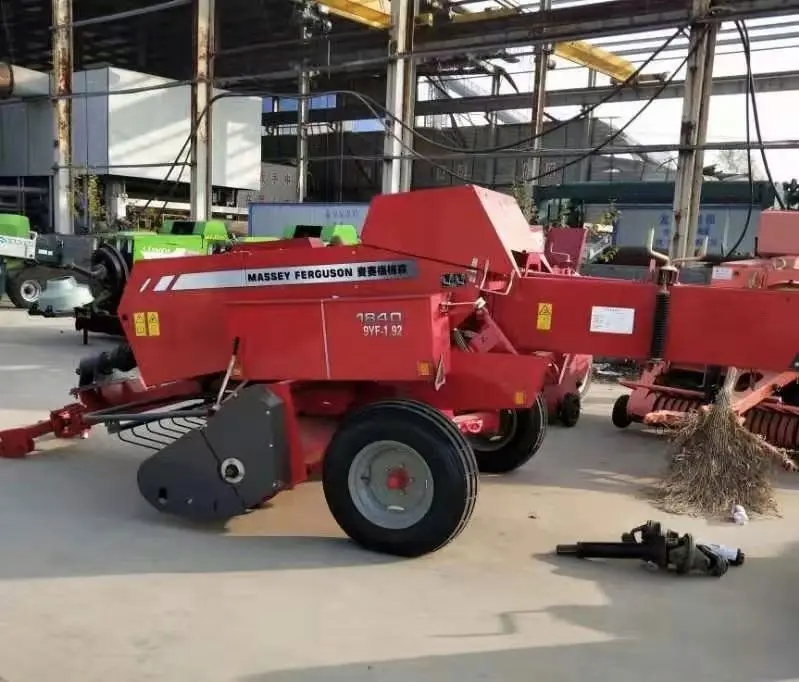 Direct Sale square Baler Automatic Straw Crushing Baler Forage Picking square Baler Manufacturer