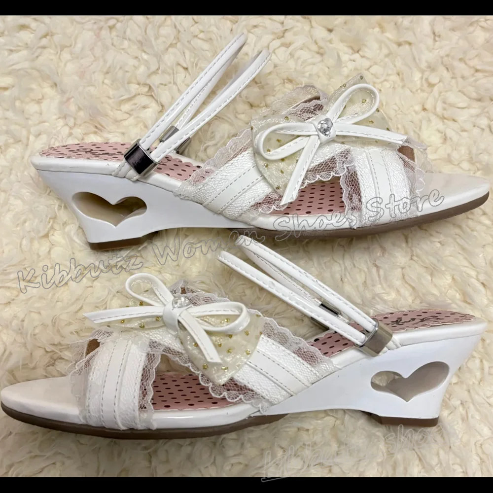 

Lace Bows Sandals Strap Heart Shape Heels Fashion Luxury Elegant Concise Sexy Shoes Buckle Strap Leather Solid Color Round Toe