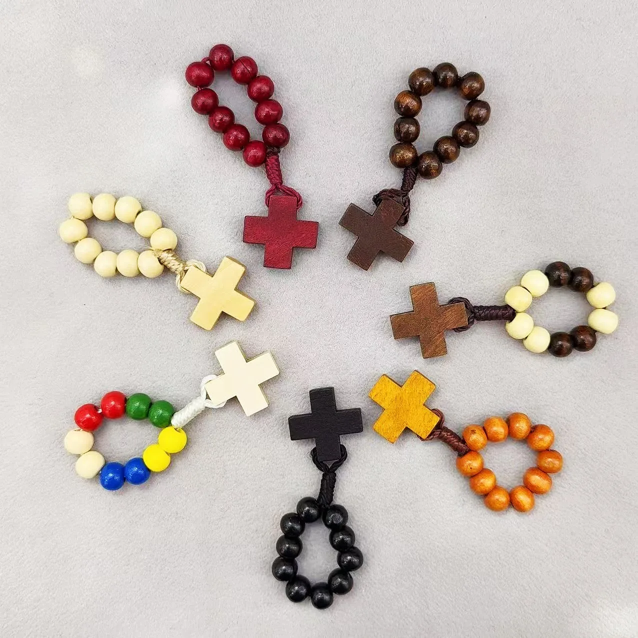 مسبحة خشبية صغيرة متقاطعة للأصابع خاتم صلاة كاثوليكي للمناولة المعمودية هدية لحفلات الزفاف للضيوف بالتواصل الأول #2