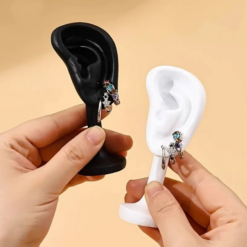 1Pc Ear Model Jewelry Display Stand, Black&White Silicone Ear Holder for Earrings, Studs, Ideal for Jewelry Display Props