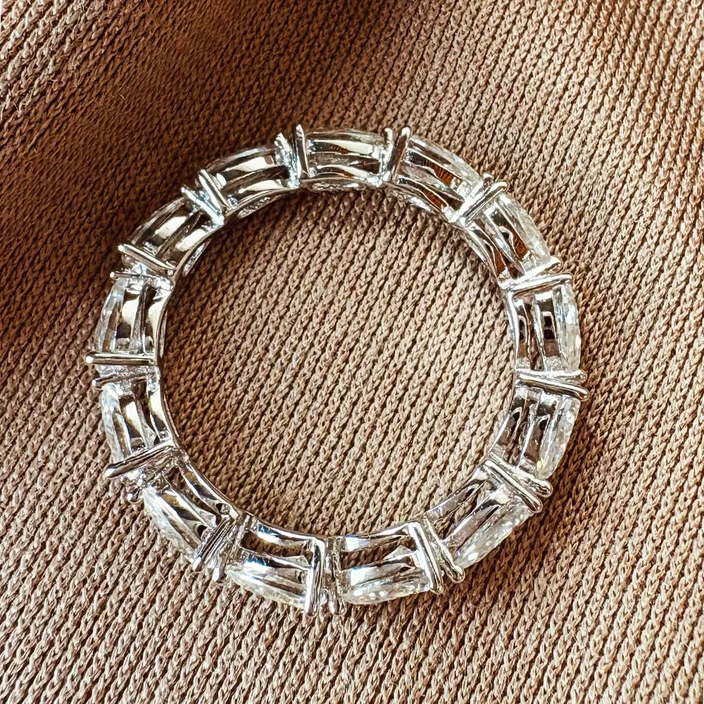 COSYA 4.5cttw Pear Cut Moissanite Eternity Ring For Women 100% S925 Silver Certified Waterdrop Diamond Wedding Band Fine Jewelry