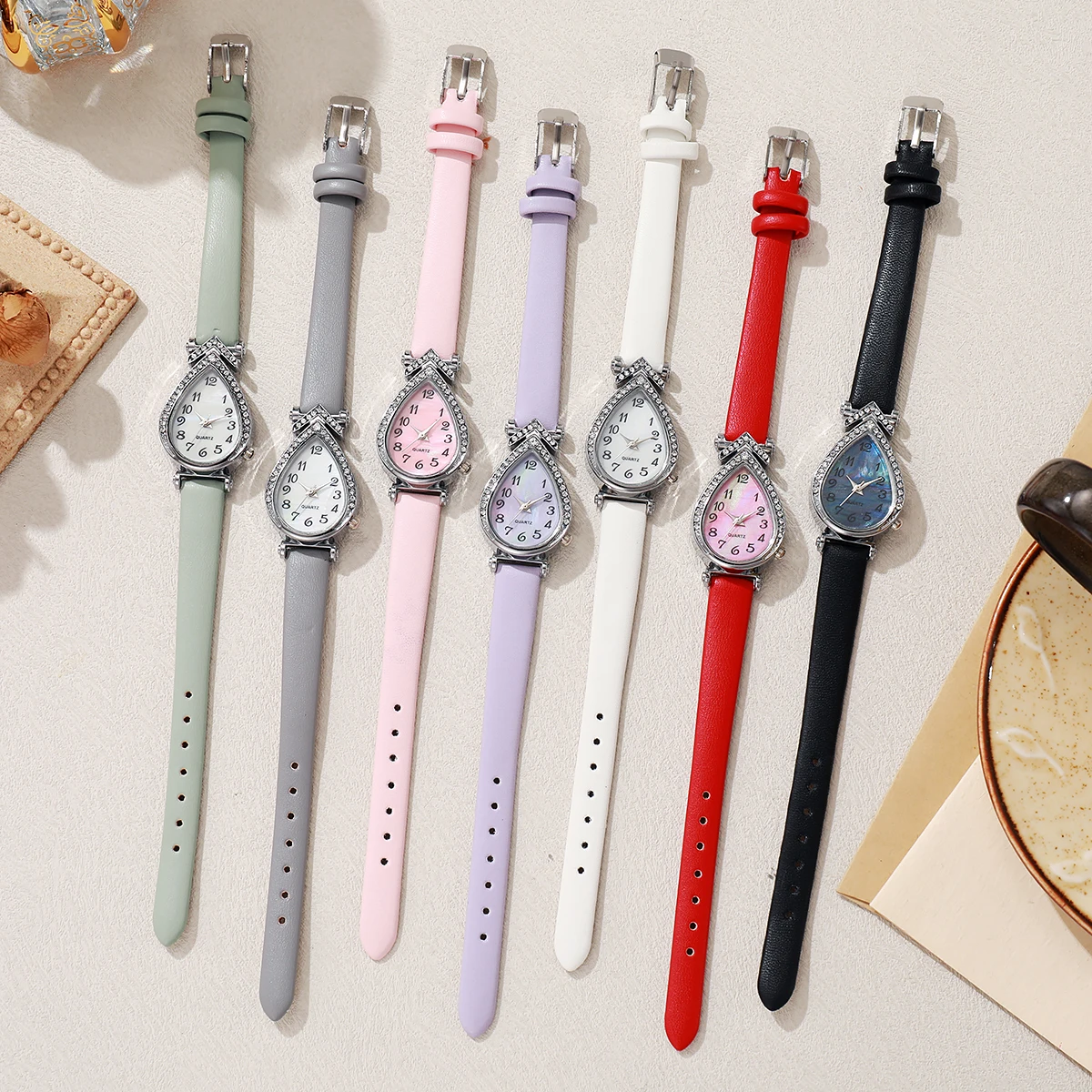 Moda strass feminino relógio de quartzo senhoras casual pulseira de couro relógio de pulso meninas reloj mujer