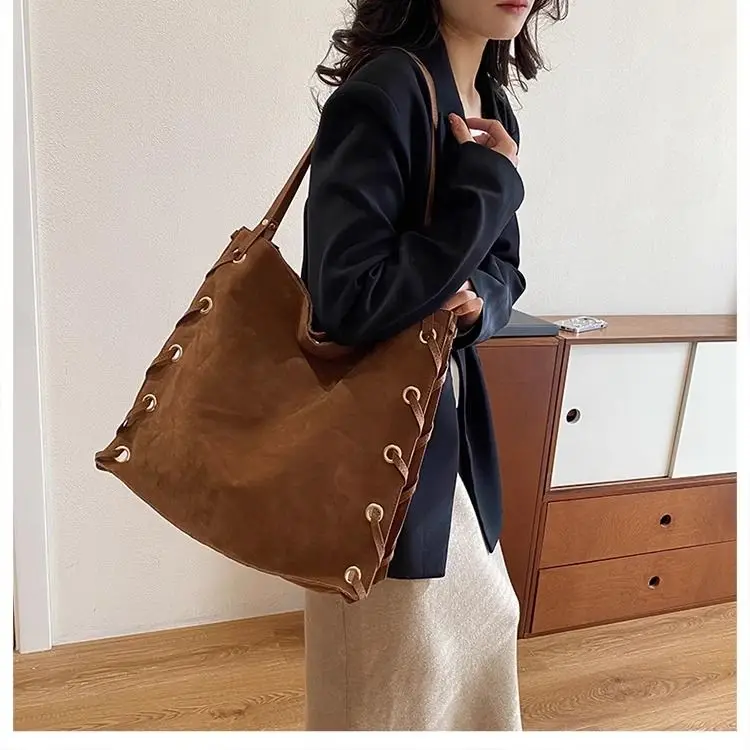 Retro Frosted Suede Faux Suede Shoulder Bag For Women Simple And Casual Versatile Square Crossbody Bag With Drawstring Mouth