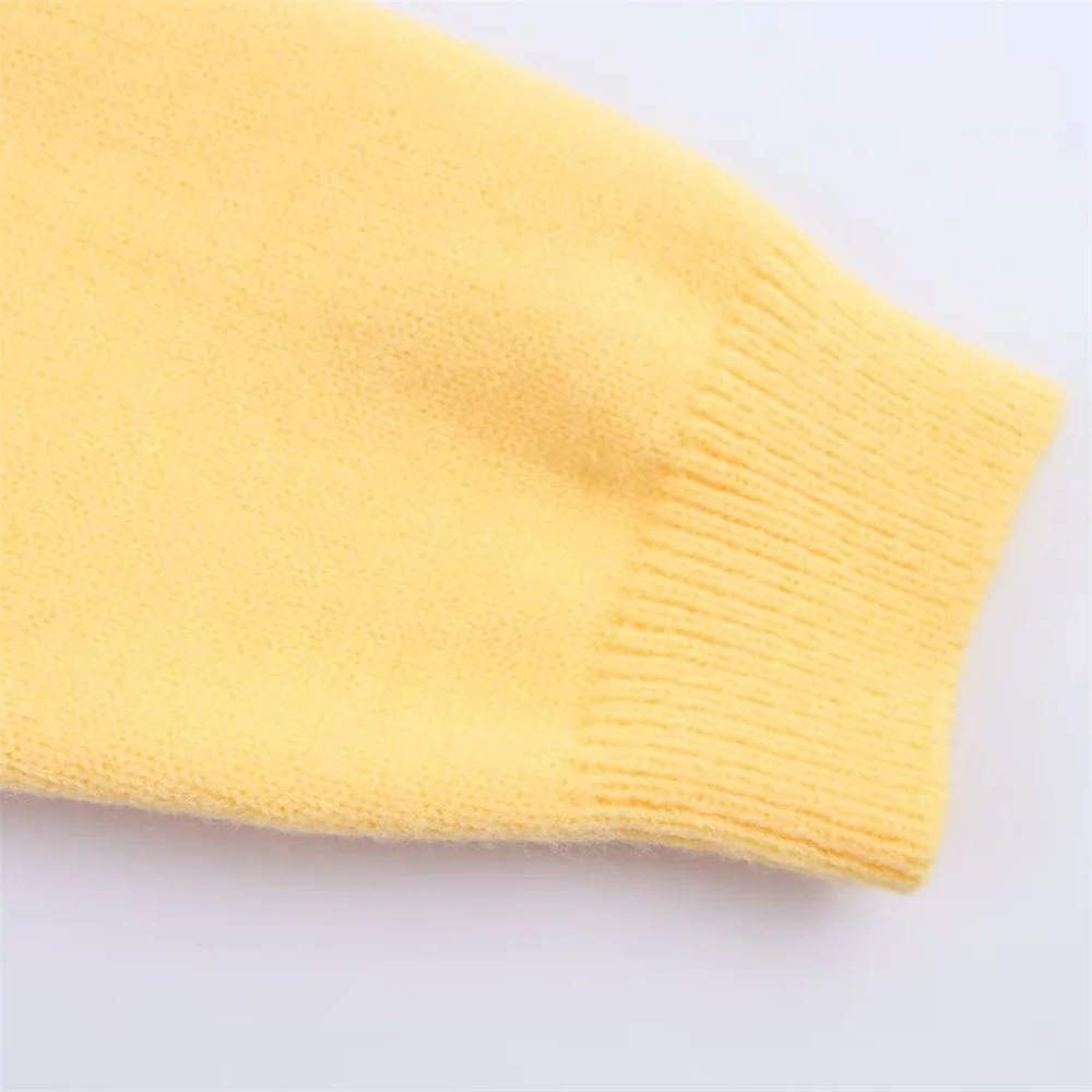 Damski jesienny nowy produkt, swobodny, uniwersalny, haftowany, asymetryczny kardigan z dzianiny z konopi, z okrągłym dekoltem.