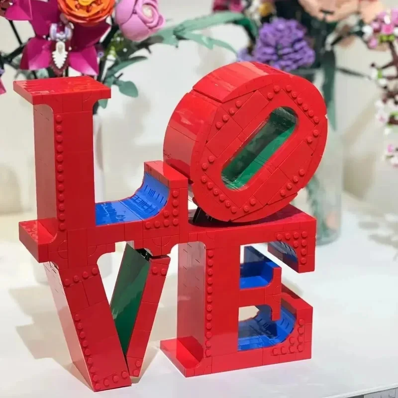 

2026 Home Office Decoration Lover Gift LOVE Sculpture Display ART Crafts Friends MOC-31214 Model Building Block Brick Toy Boys