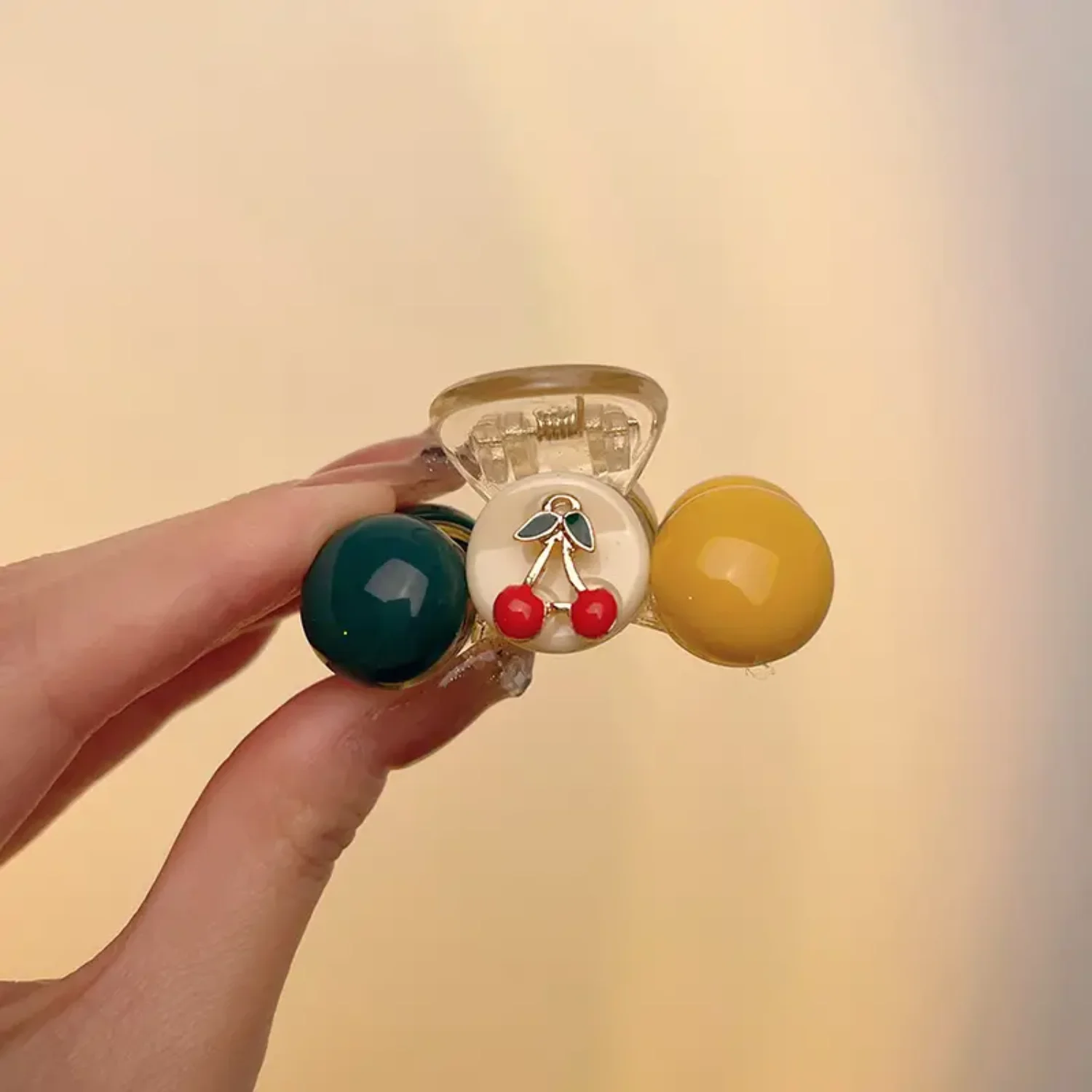 

Colorful Transparent Hairpin Hair Accessories, Cute Cherry Design for Women's Fashion - Stand Out with Style on Amazon!