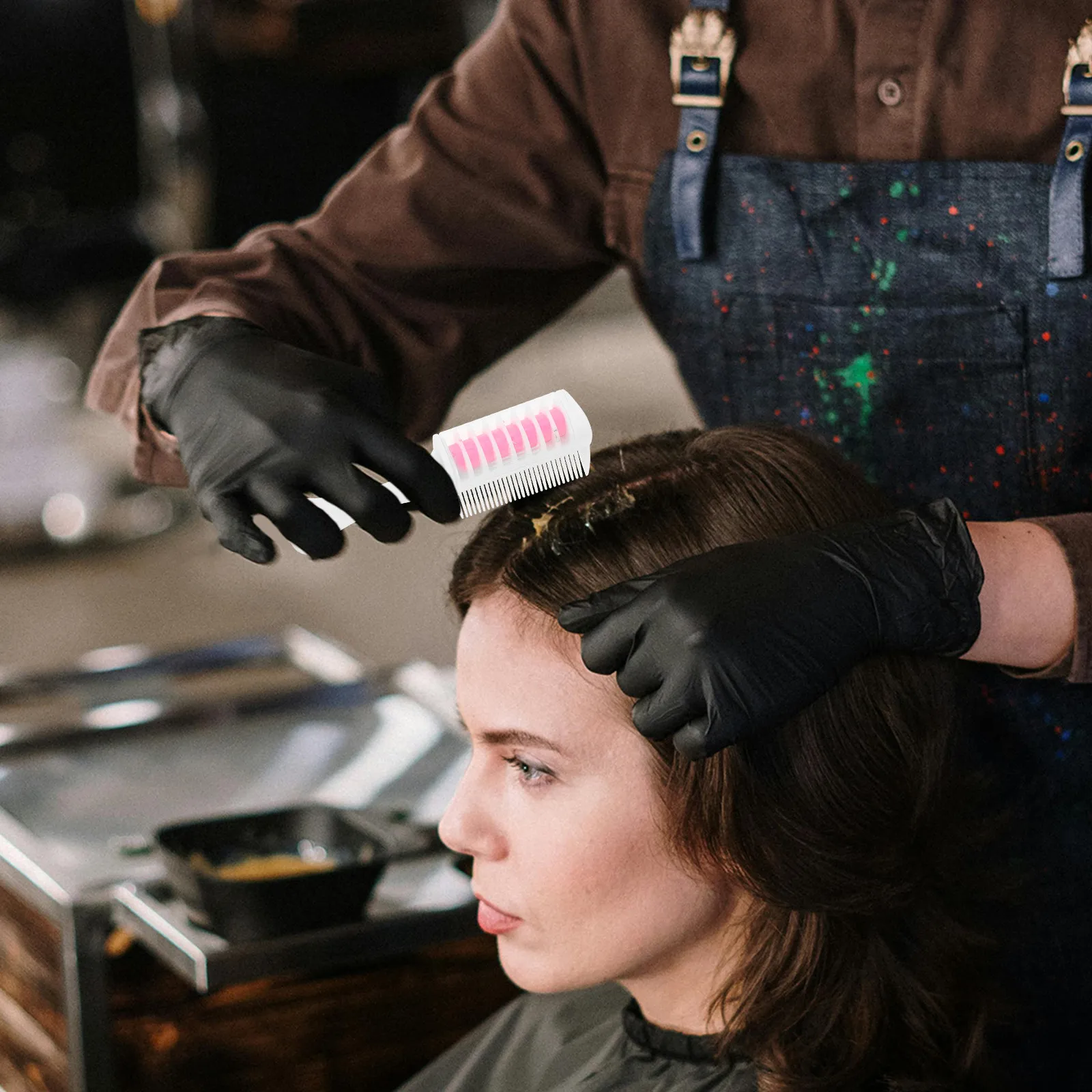 

Набор из 8 расчесок для окрашивания волос: долговечные, эргономичные, с прозрачным защитным чехлом, цветные временные мелки для волос, моющийся аппликатор