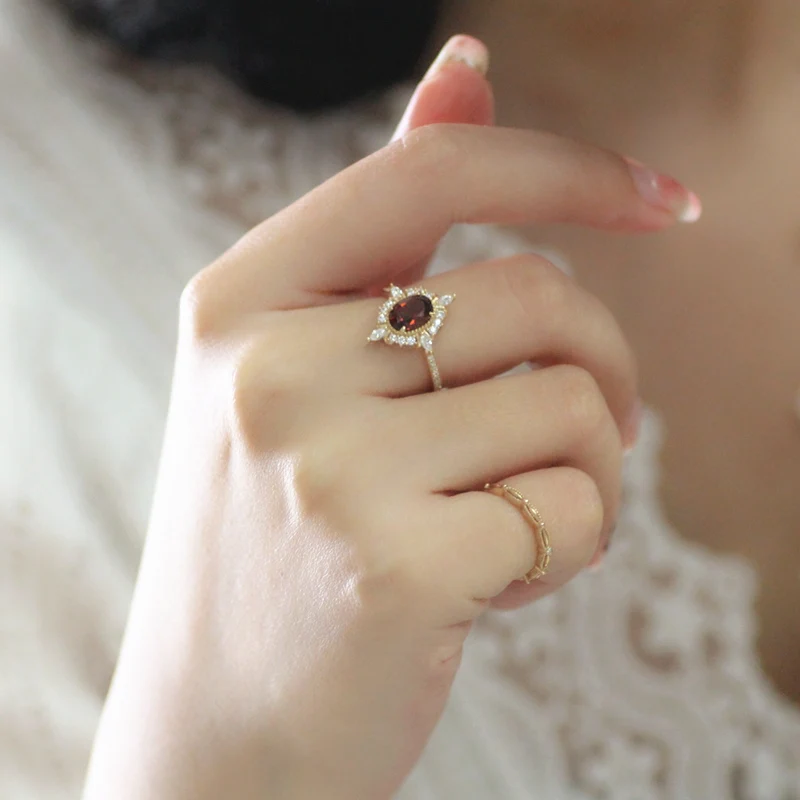 LAMOON Vintage Gemstone Ring Natural Garnet Rings For Women 925 Sterling Silver K Gold Plated Crystal Wedding Engagement RI182