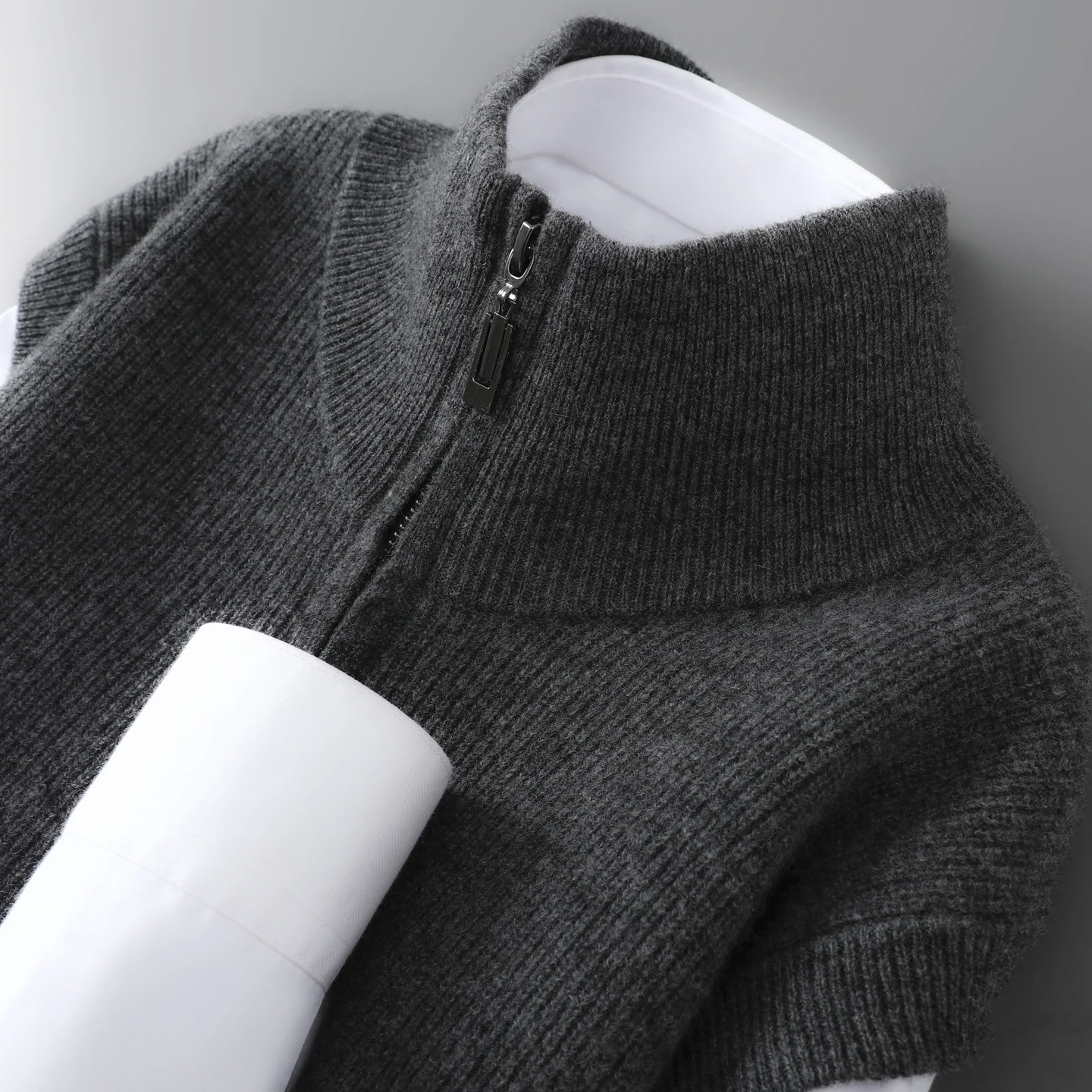 Autumn And Winter 100% Wool Sweater Men\'s Vest Zipper Vest Half Turtle Neck Youth Cardigan Vest Bottoming Shirt