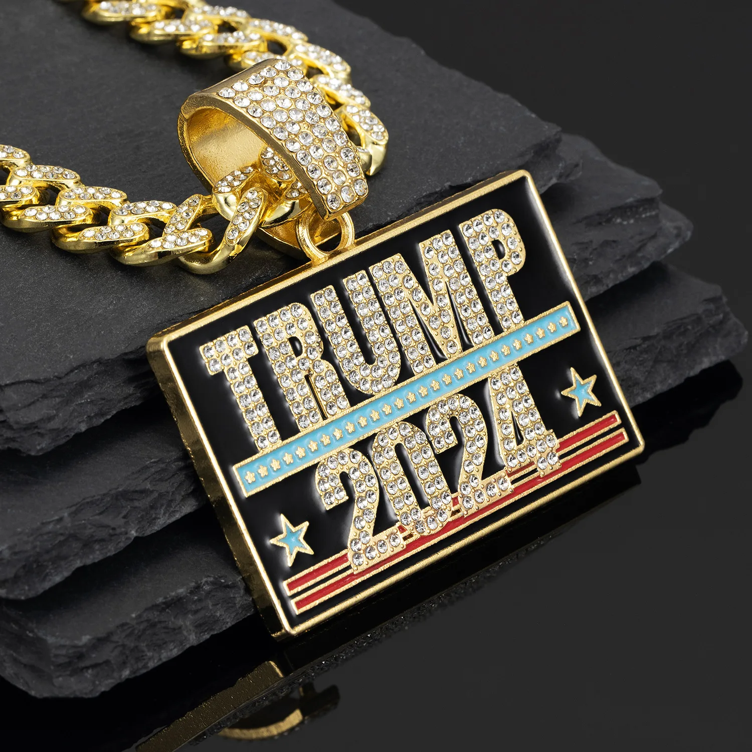 2024 nuevo Hip Hop hombres TRUMP letra colgante cadena de cobre colgante collar para hombres Día de la independencia accesorios de joyería