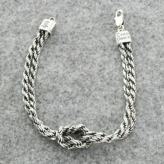 

Vintage Fried Dough Twists Woven Thai Silver Bracelet Small Design Vintage Personality Fashion Sterling Silver Concentric Knot C