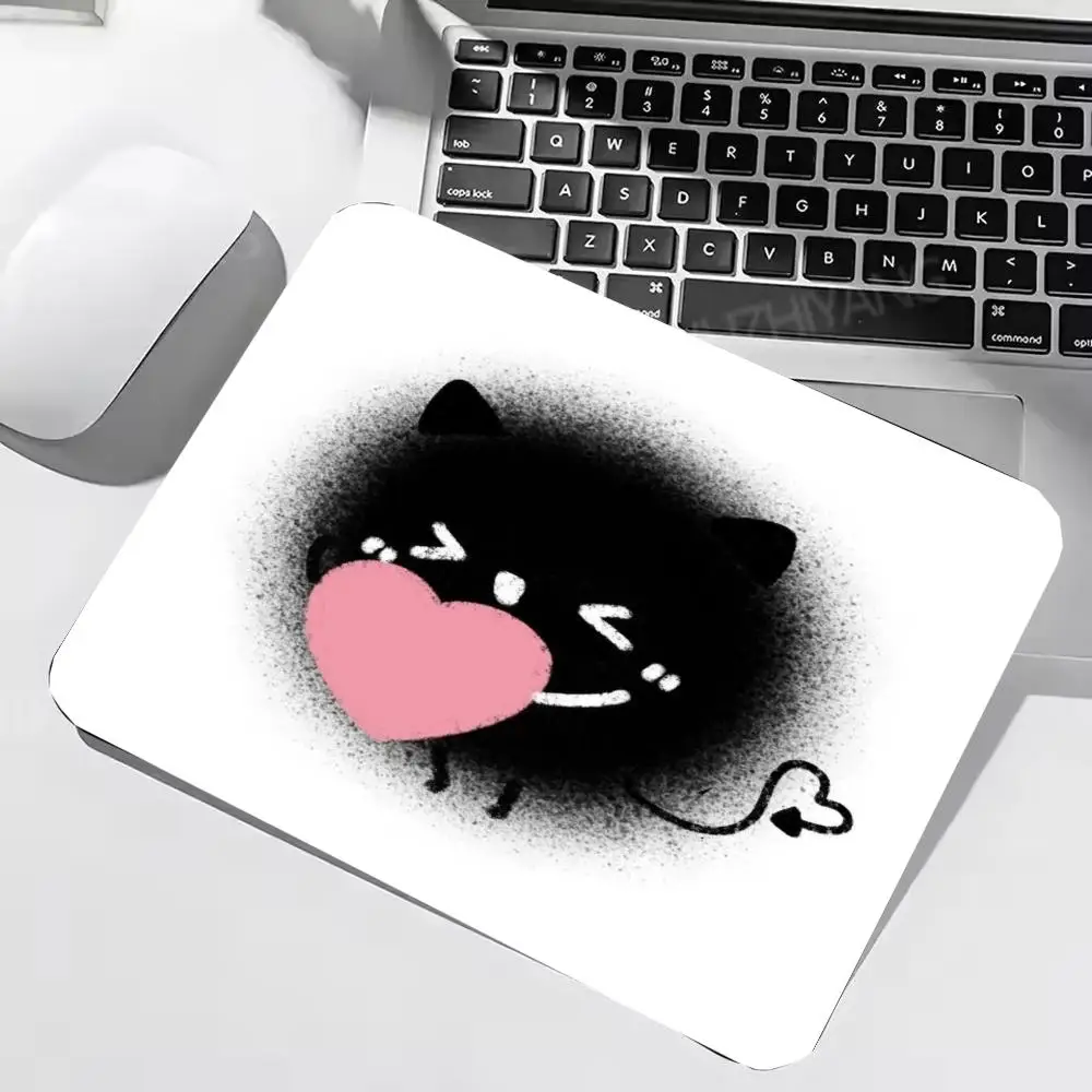 Cute Black Cat Holding Pink Heart Square Mouse Pad Mouse Mat Small Desk Mat Gaming Mat Non-Slip Rubber Base Cartoon Laptop Pad