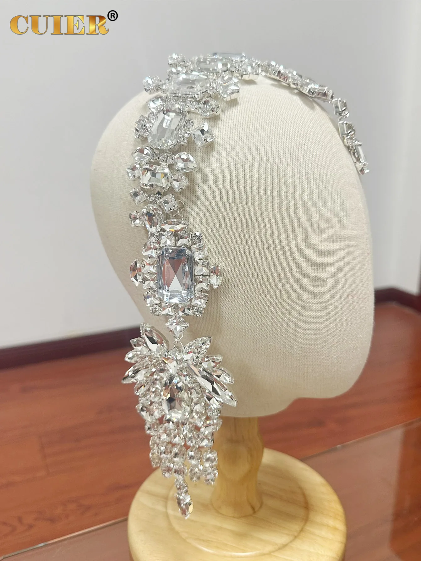 CUIER Luxury Crystal Headpiece Jewelry for Women Exaggerated Hair Accessories Exaggerated Hairband for Bridal