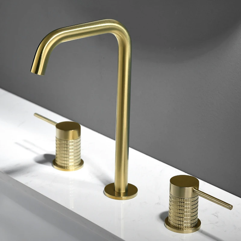 

Gold split type three hole raised washbasin cold and hot washbasin faucet