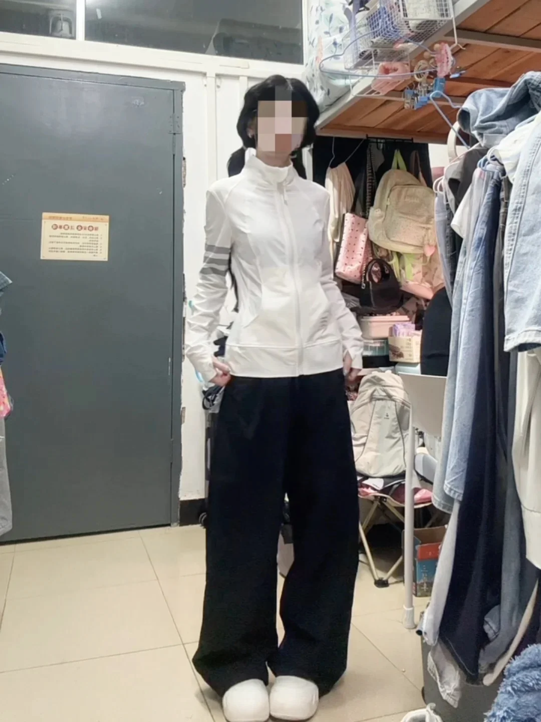 No image