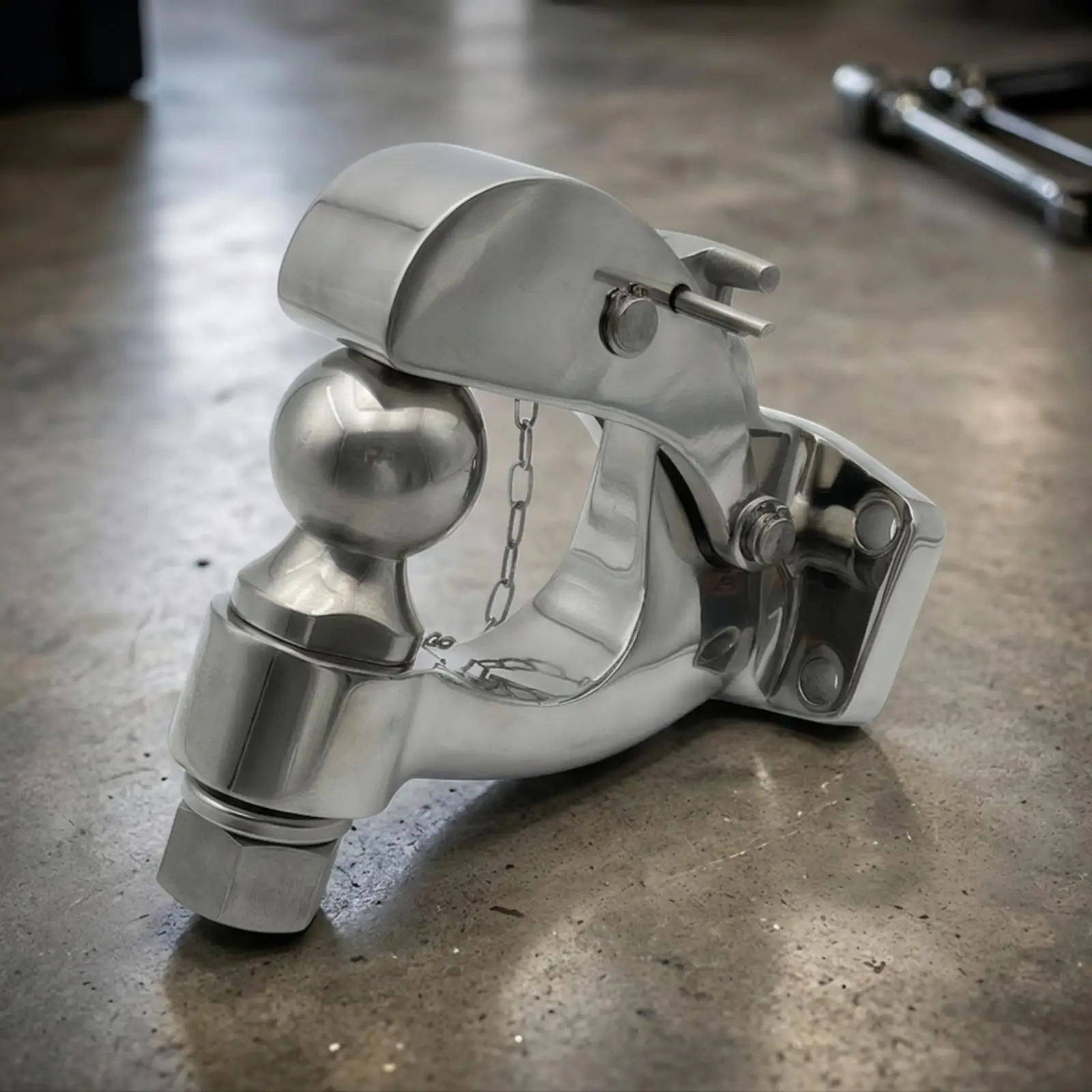 Compact Steel Tow Hook with Mounting Plate for Vehicle Trailer Towing Needs