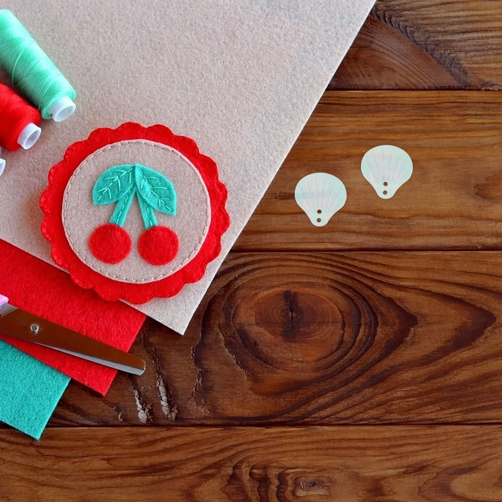 18MM SHELL Double Hole DIY หัตถกรรมปักต่างหูลูกปัดพลาสติกเด็ก Seashell Sequins FLAT Sequins CRAFT เสื้อผ้า