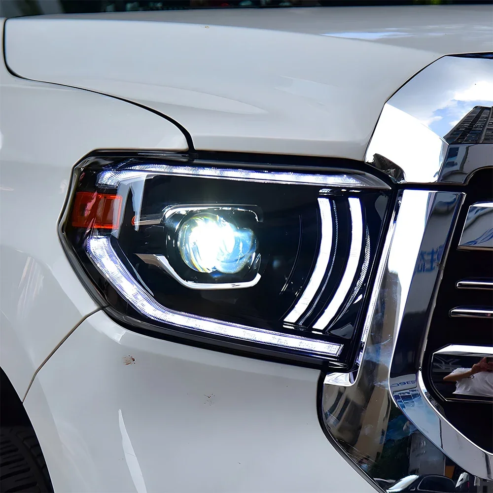 ترقية عالية التكوين مصابيح أمامية للسيارة لتويوتا تندرا 2014-2020 Led مصابيح أمامية للسيارات الجمعية عدسة العارض الملحقات