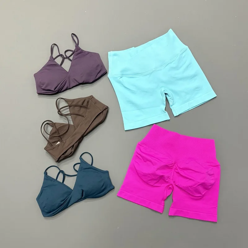 2PCS Women Seamless Gym Set Strappy V Neck Twist Bra Cross Waist Scrunch Shorts High Elastic Tummy Control Quick Dry Yoga Wear