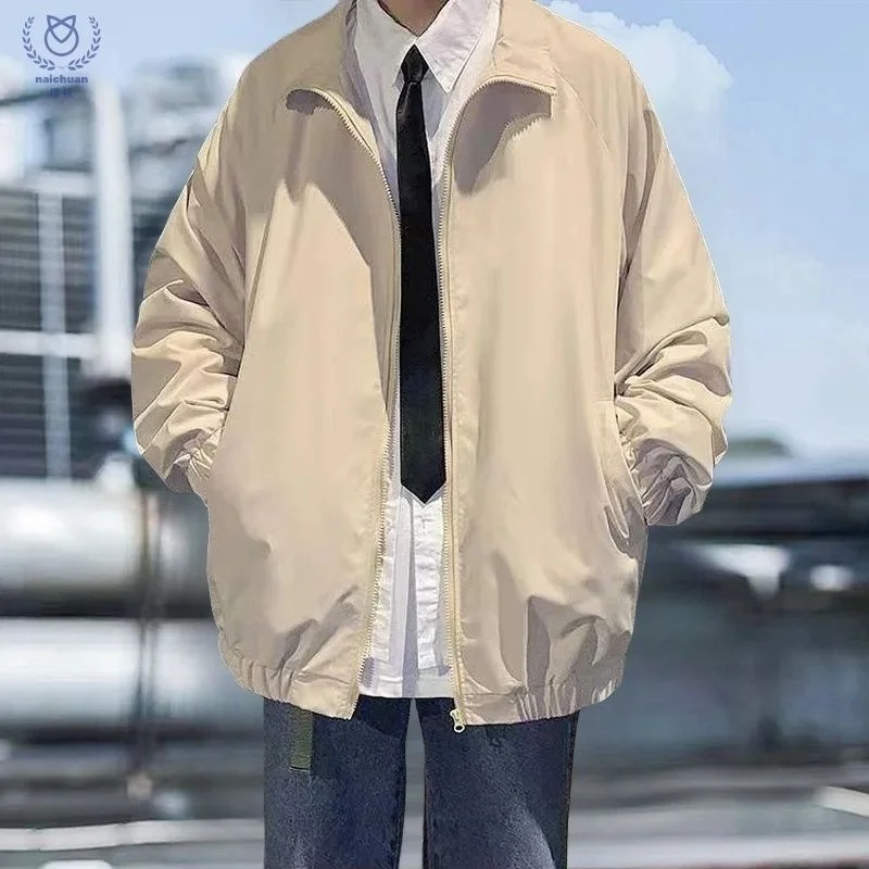 

Мужское пальто et Coats: Верхняя одежда для защиты от непогоды (дождя, холода) на зиму, осень, весну. Теплый слой для внешней поверхности.