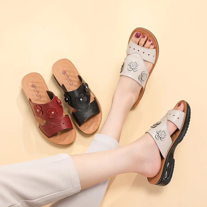 Summer Women Shoes Fashion Leather Casual Open Toe Sandals Women Beach Sandals Female Slippers Breathable Slip On Walking Shoes