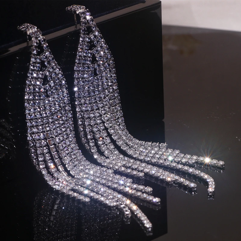 New Trendy Colorful Rhinestone Tassel Dangle Earrings for Women Statement Wedding Party Jewelry Shine Crystal Long Drop Earrings