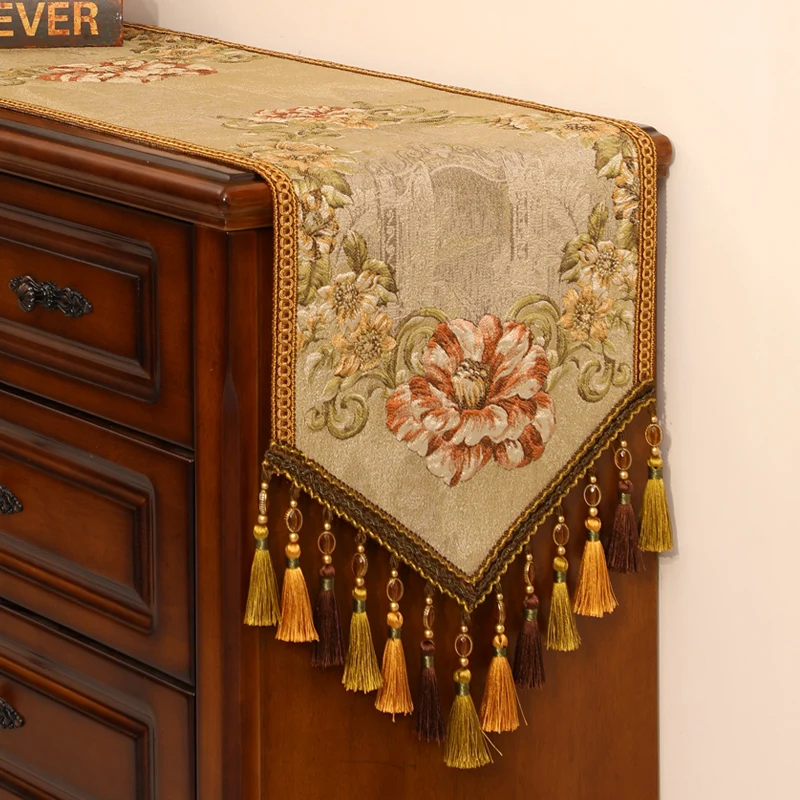 Jacquard Embroidery Table Runner Luxury Retro Tassel Table Runner Party Home Kitchen Dining Room Table Decor TV Cabinet Cover