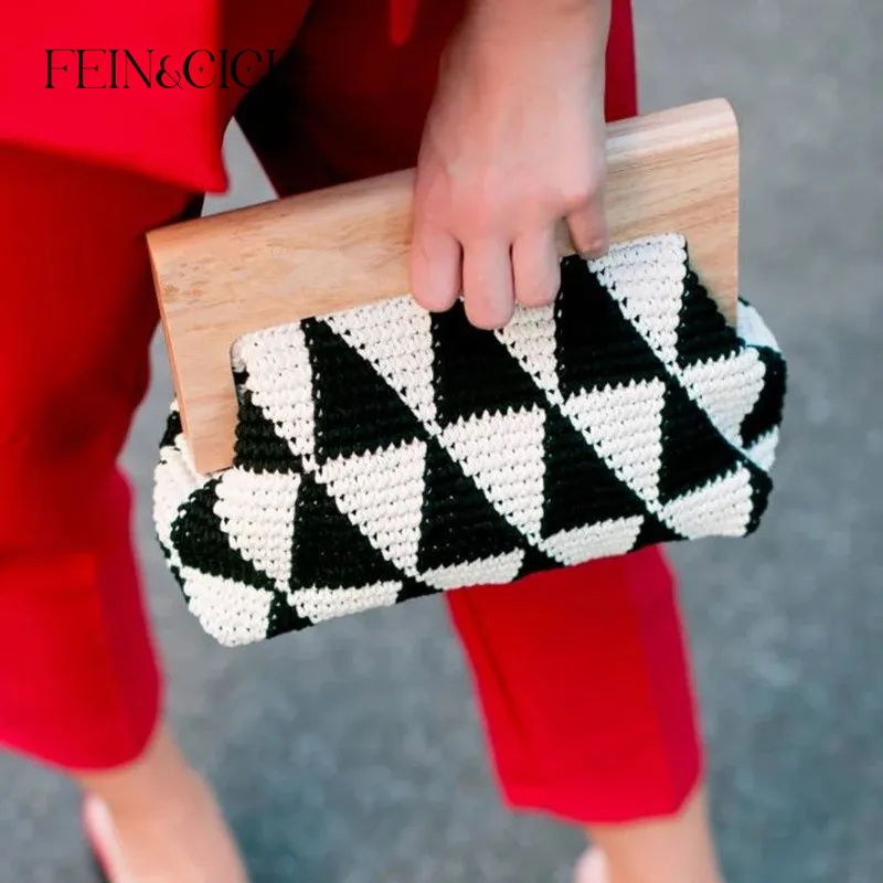 Designer Crochet clutch bag wood handle clasp purse woven Jacquard bag women 2022 autumn winter warm handbag